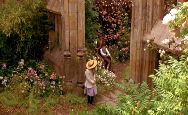 Mary-Colin-Dickon-in-the-secret-garden-the-secret-garden-1993-32646773-1095-669
